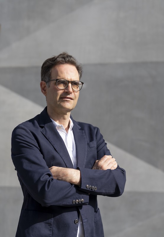 Cesar Arines – Arquitecto Cesar Arines